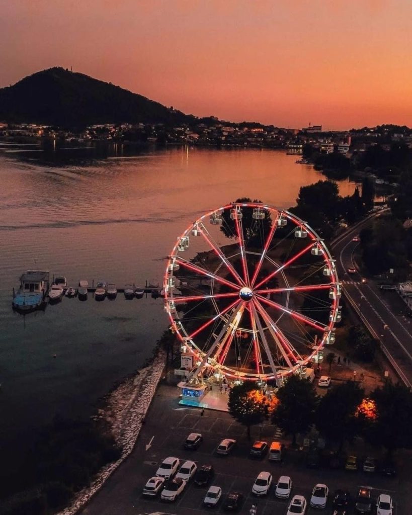 ruota panoramica tramonto